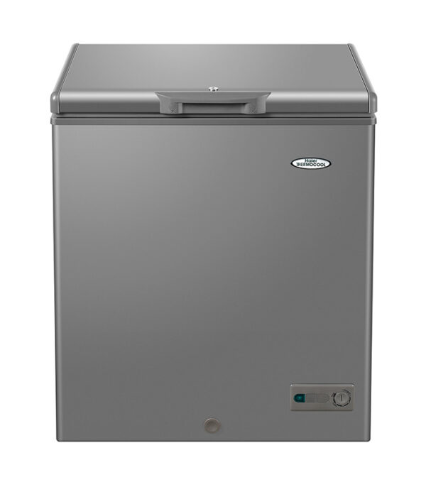 HT 100 HAS CHEST FREEZER